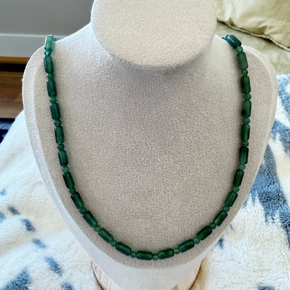 Certified Grade A Jade Barrel Beaded Necklace Unisex